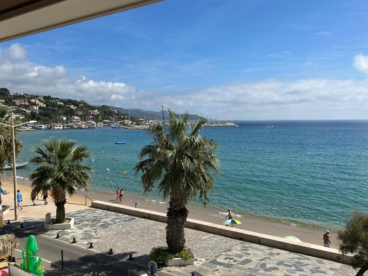 Premium Sea Front Apartment Le Lavandou Exterior photo