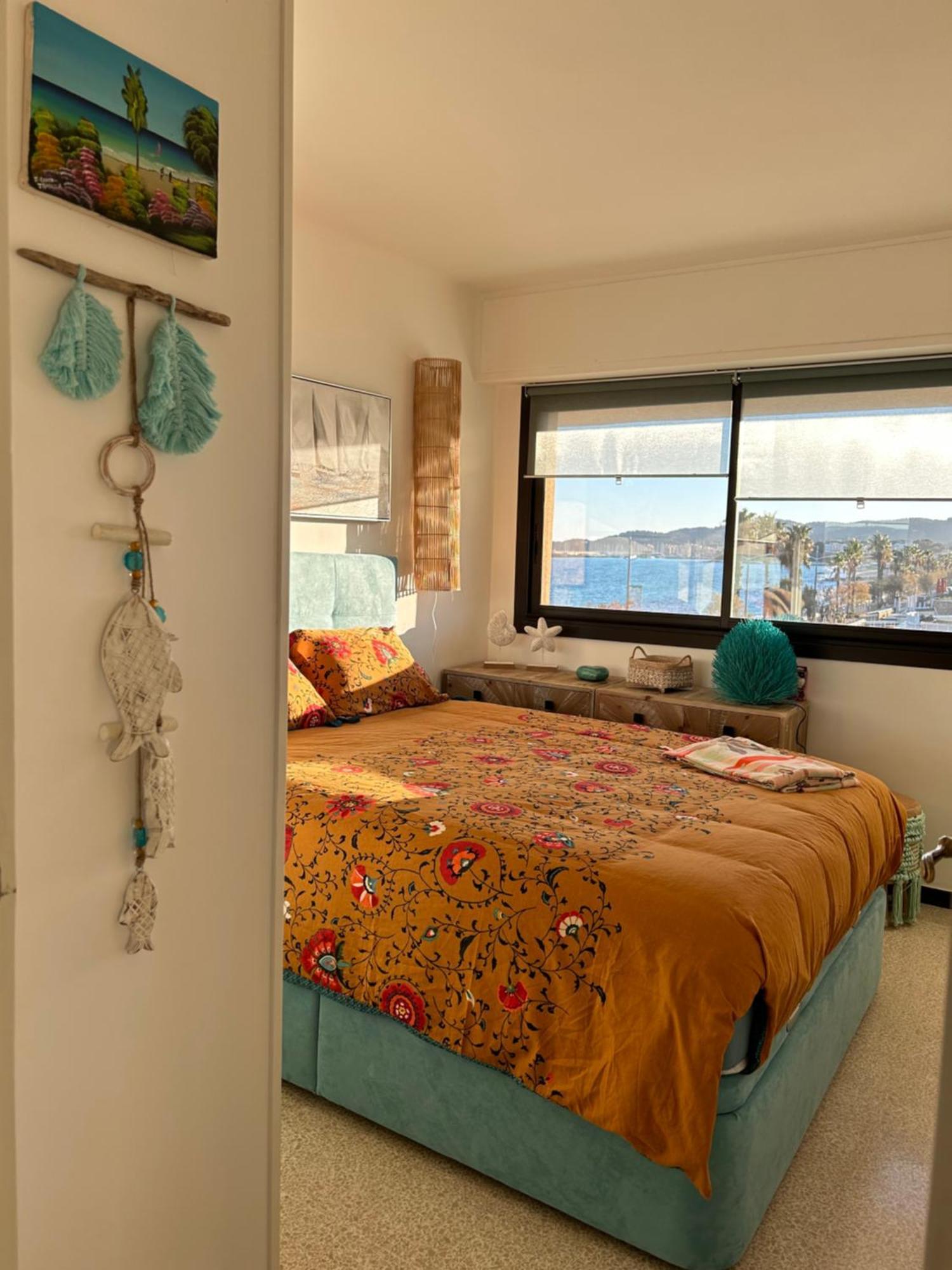Premium Sea Front Apartment Le Lavandou Exterior photo