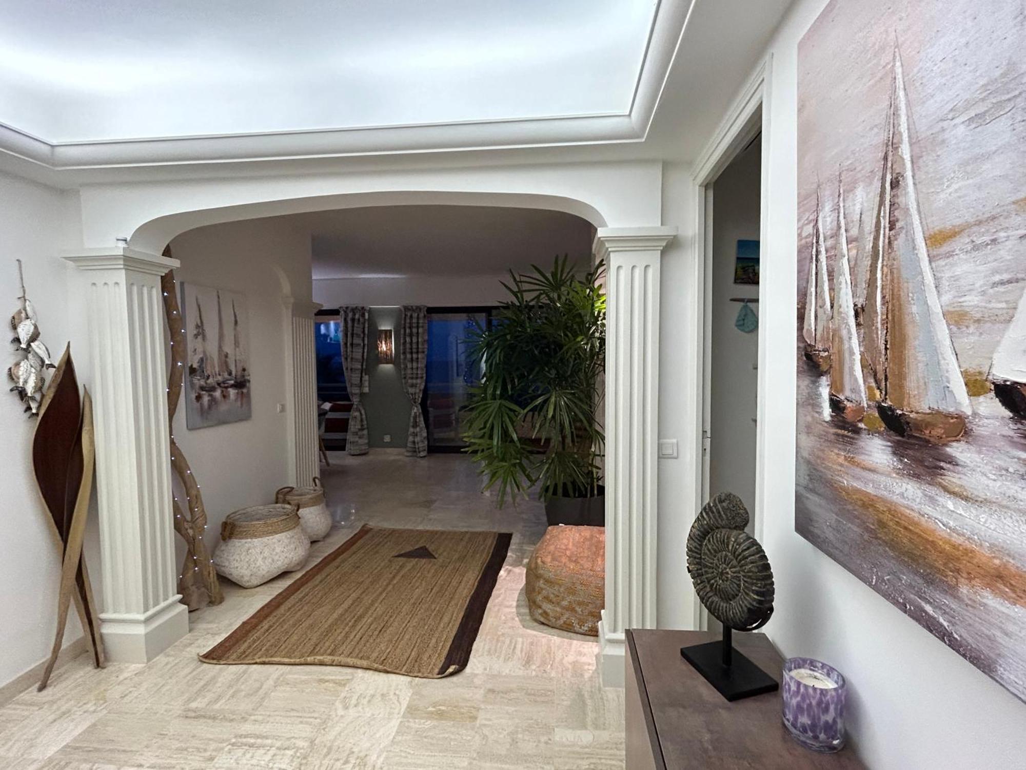 Premium Sea Front Apartment Le Lavandou Exterior photo